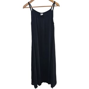 Women's 100% Rayon Sleeveless Minimalist Dress